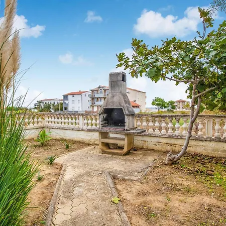 2 Bedroom Stunning In Nin