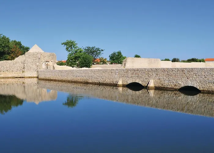 2 Bedroom Stunning In 公寓