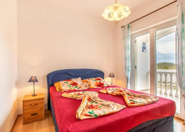 公寓 2 Bedroom Stunning In *