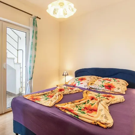 2 Bedroom Stunning In * نين